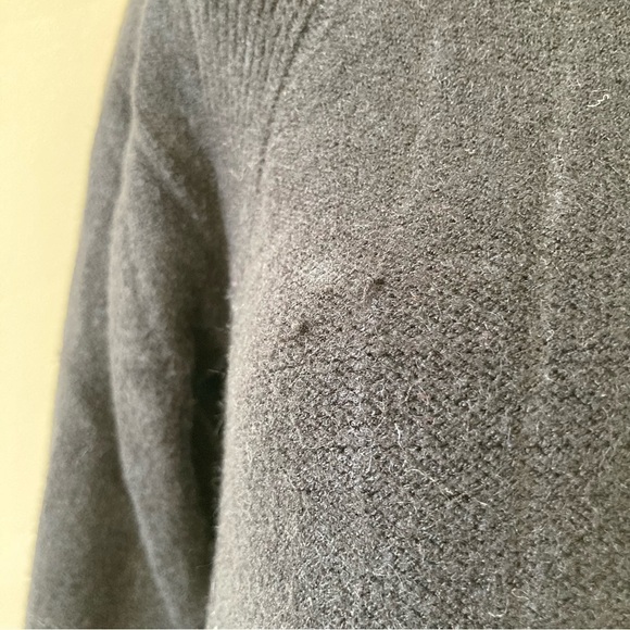 Anthropologie Moth | Black Brenta Cowl Neck Curved Hem Chunky Sweater - Picture 3 of 8